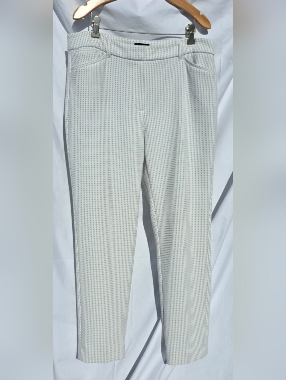 WHBM Size 10 White Textured Slim Ankle Trousers With Black Polkadots